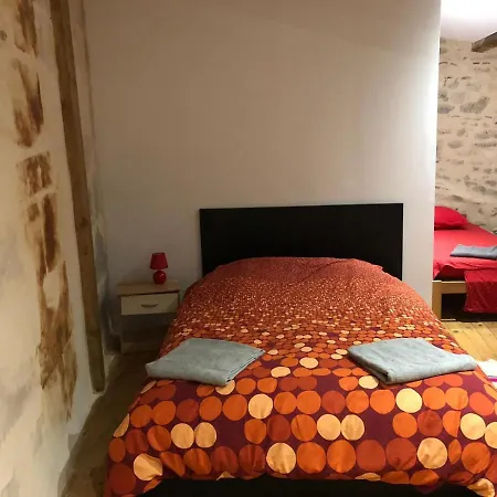Appartement Superbe Duplex Aux Arenes